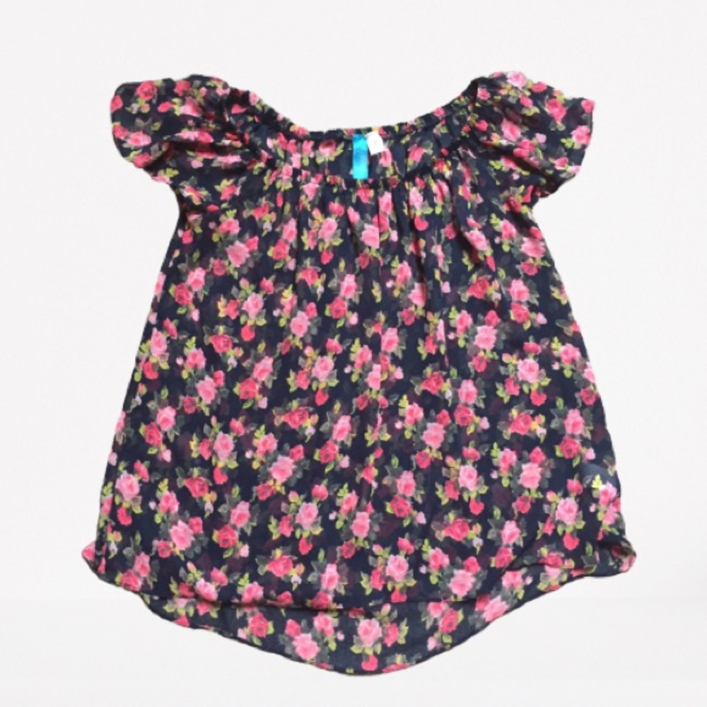 buttons Sheer Floral High Low Flutter Top
